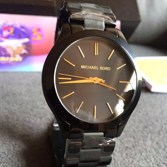 Brand new Michael Kors ladies Runway black watch - Picture 2 of 6